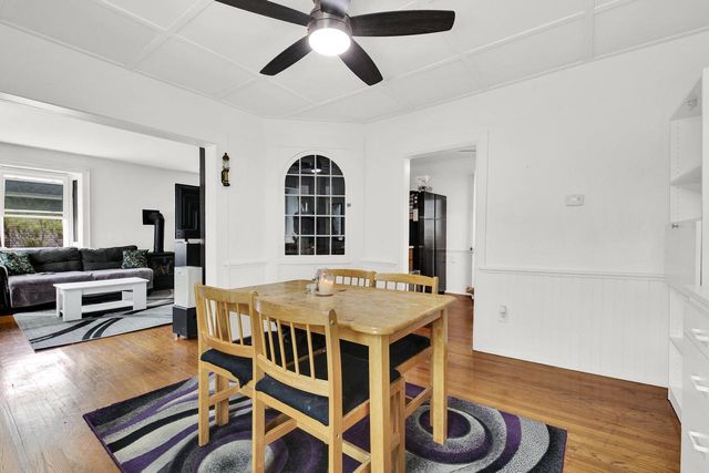 216 W Jefferson STREET, Burlington, WI 53105