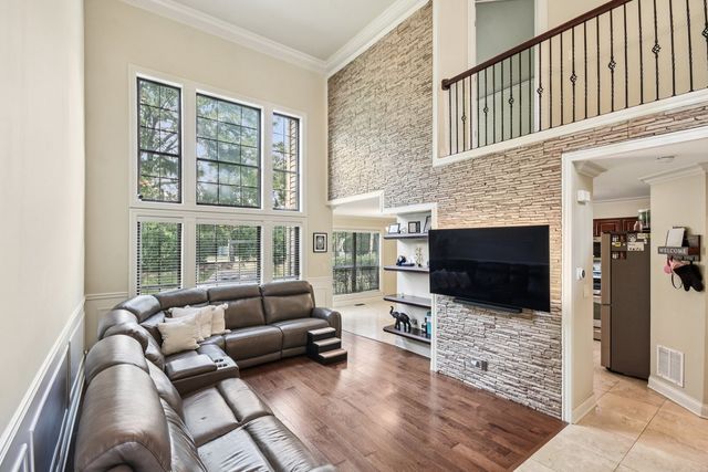 145 Benton Lane, Bloomingdale, IL 60108