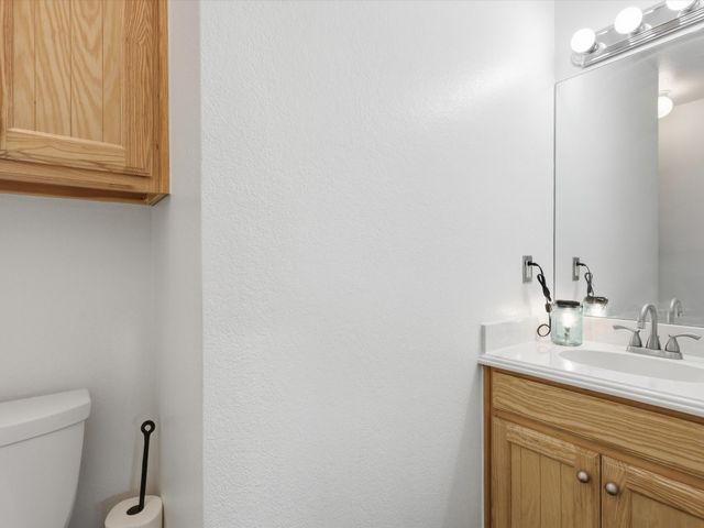 107 Private Road 3421, Bridgeport, TX 76426