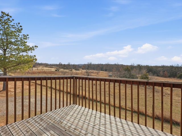 107 Private Road 3421, Bridgeport, TX 76426