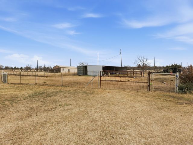 107 Private Road 3421, Bridgeport, TX 76426