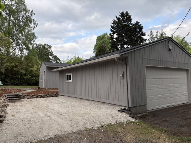4200 Se RISLEY Ave, Milwaukie, OR 97267