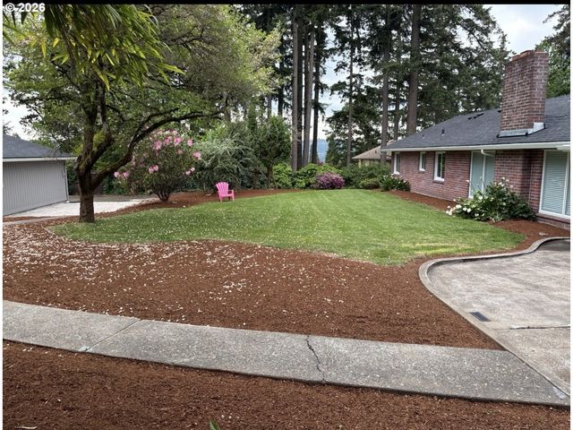 4200 Se RISLEY Ave, Milwaukie, OR 97267