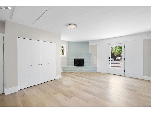 4200 Se RISLEY Ave, Milwaukie, OR 97267