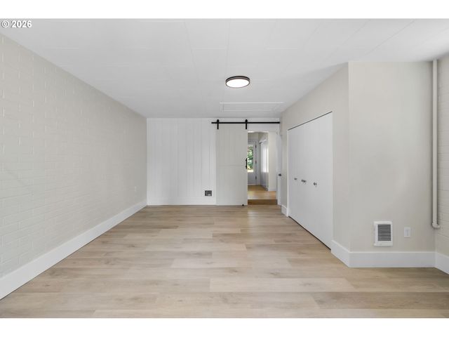 4200 Se RISLEY Ave, Milwaukie, OR 97267