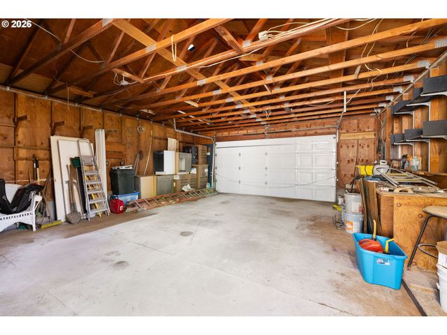 4200 Se RISLEY Ave, Milwaukie, OR 97267