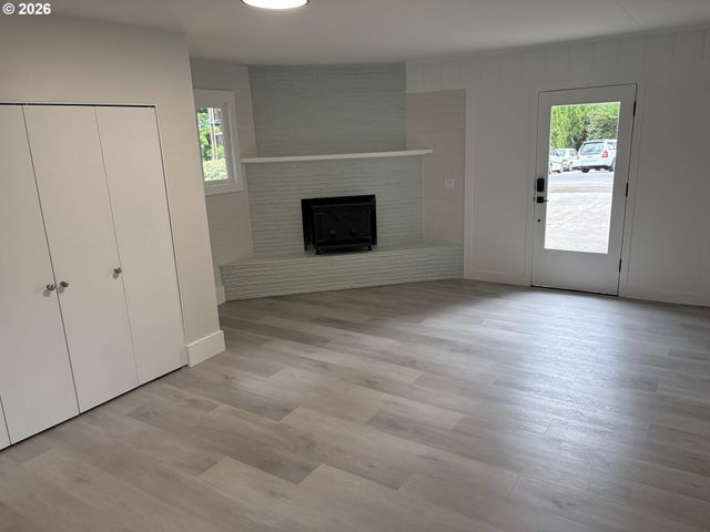 4200 Se RISLEY Ave, Milwaukie, OR 97267