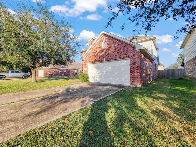 3926 W Lindbergh Court, Baytown, TX 77521