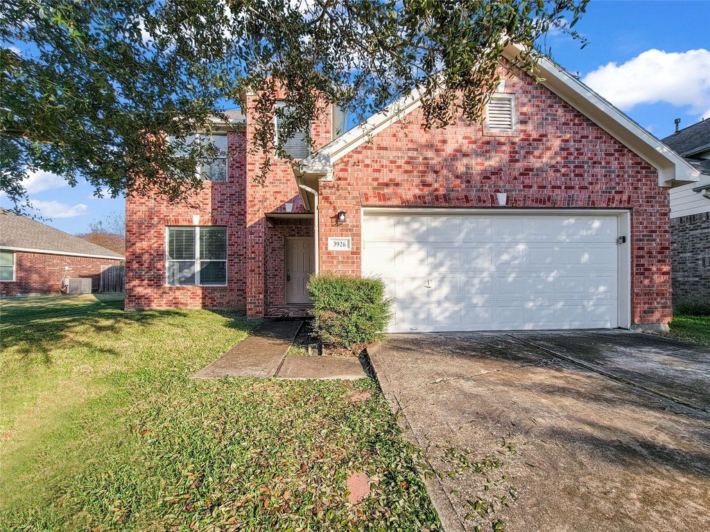 3926 W Lindbergh Court, Baytown, TX 77521