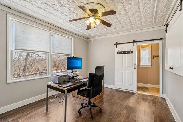 2557 N Gordon PLACE, Milwaukee, WI 53212