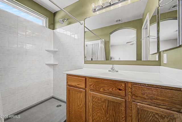 29260 N RED FINCH Drive, San Tan Valley, AZ 85143