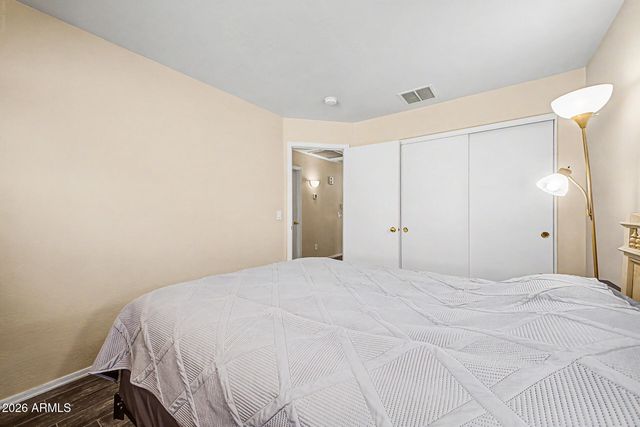 29260 N RED FINCH Drive, San Tan Valley, AZ 85143