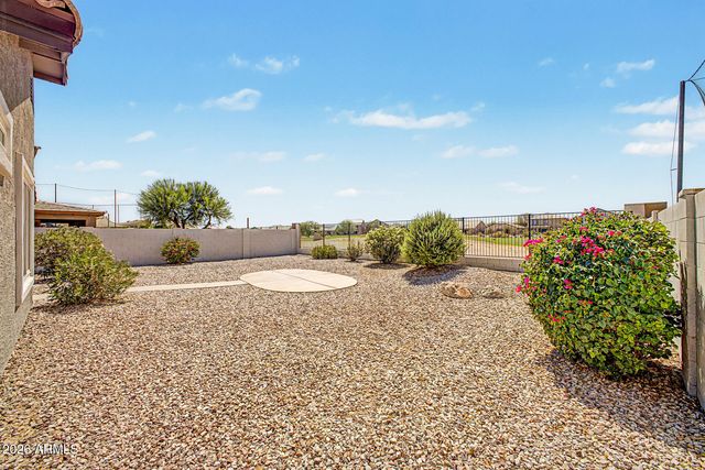 29260 N RED FINCH Drive, San Tan Valley, AZ 85143