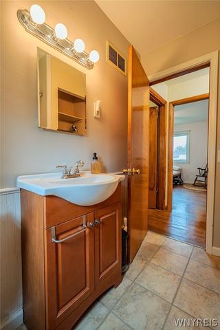 2429 West Church Street, Eden, NY 14057
