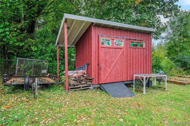 2429 West Church Street, Eden, NY 14057