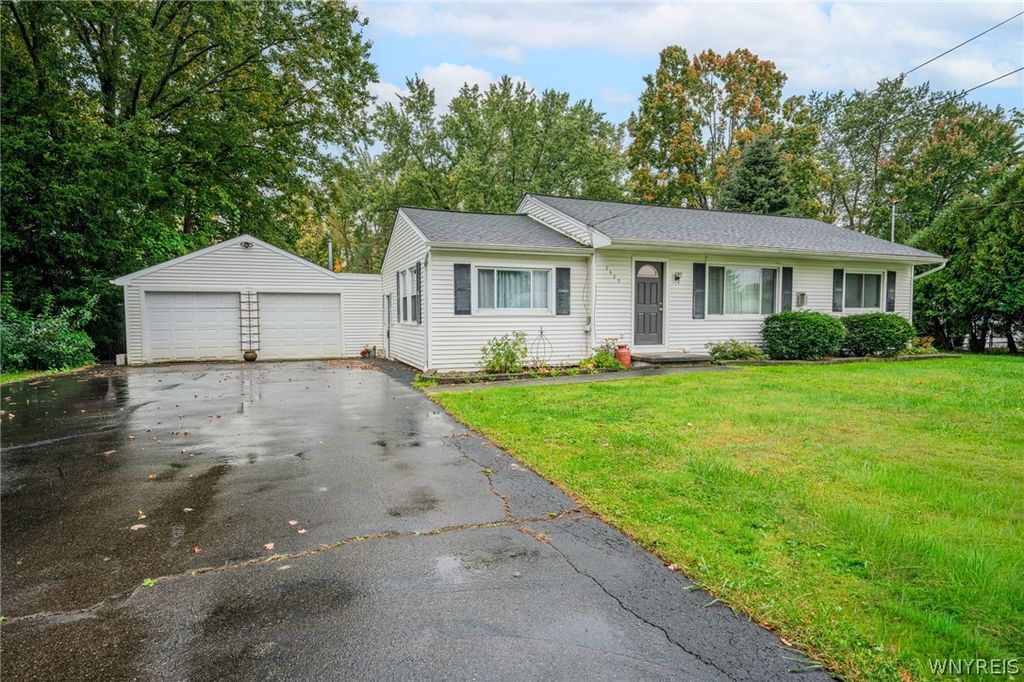 2429 West Church Street, Eden, NY 14057