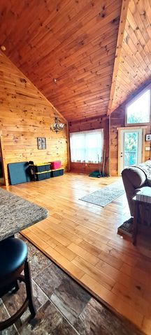 1027 Garland Hollow Rd, Pegram, TN 37143