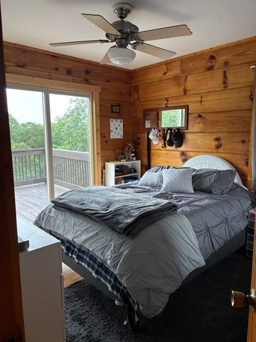 1027 Garland Hollow Rd, Pegram, TN 37143