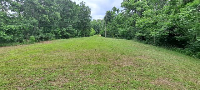 1027 Garland Hollow Rd, Pegram, TN 37143