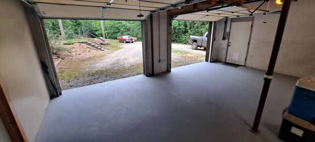 1027 Garland Hollow Rd, Pegram, TN 37143