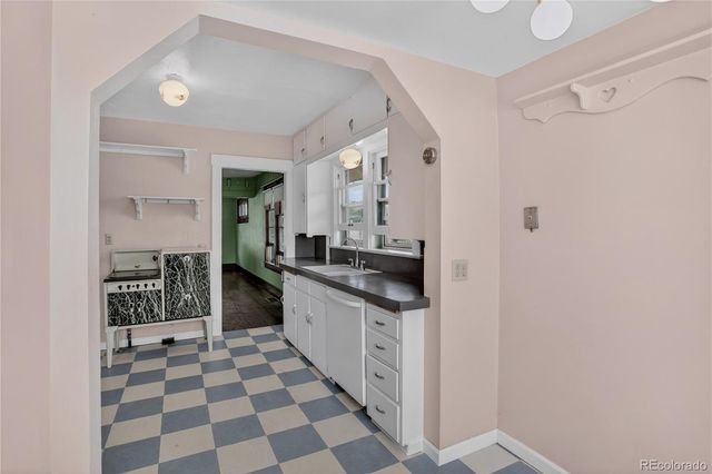 402 S 2nd Avenue, Brighton, CO 80601