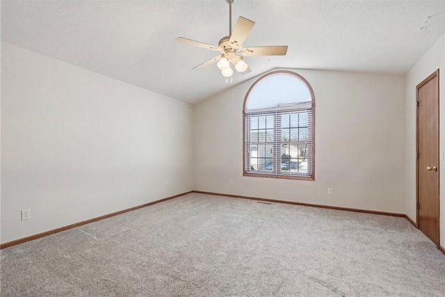 3010 Meadow Glen Street, Marion, IA 52302