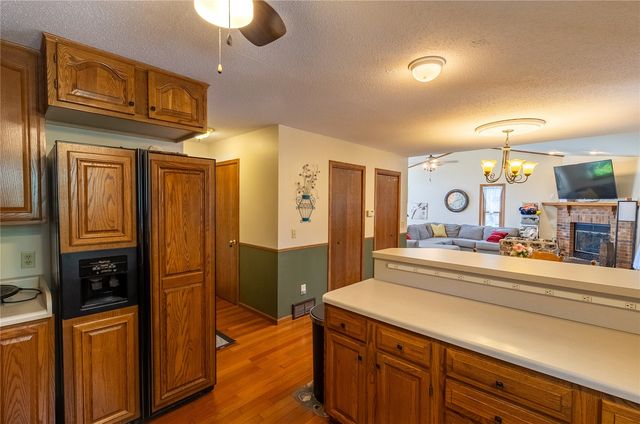 3010 Meadow Glen Street, Marion, IA 52302