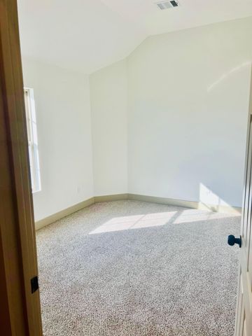 241 SE 19 Th St, Hempstead, TX 77445