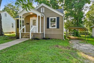 1068 South Broadway Avenue, Springfield, MO 65807