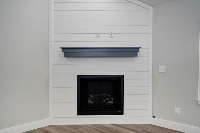 145 S Blazing Star Lane, Nixa, MO 65714