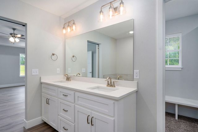 145 S Blazing Star Lane, Nixa, MO 65714