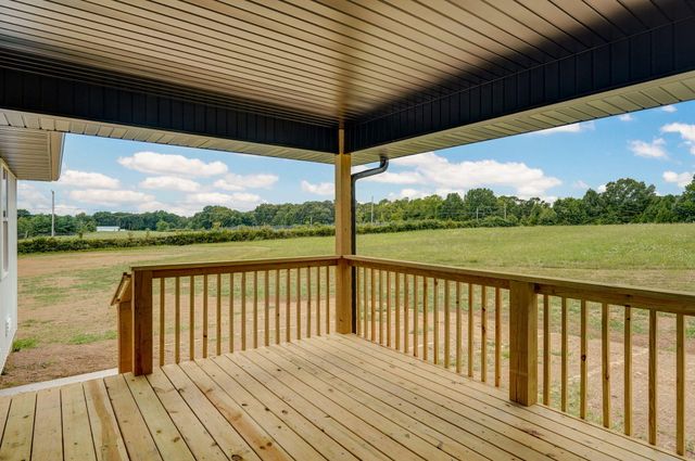 145 S Blazing Star Lane, Nixa, MO 65714