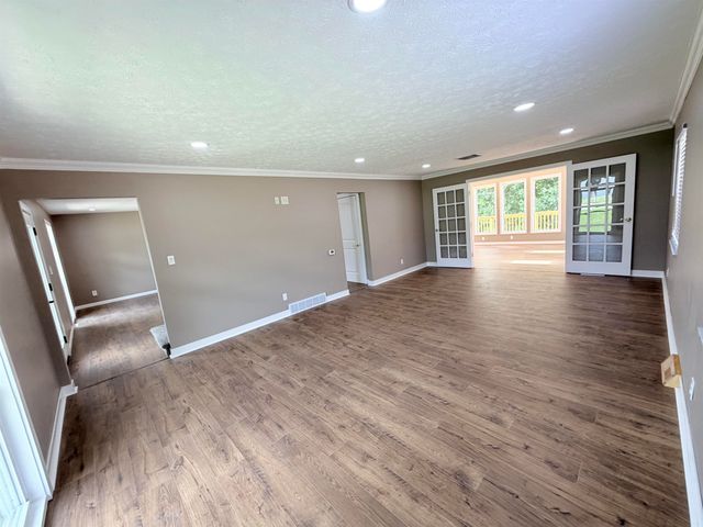 78 Nickel Plate Drive, Huntington, WV 25705