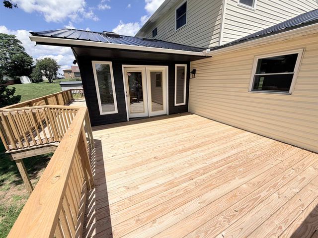 78 Nickel Plate Drive, Huntington, WV 25705