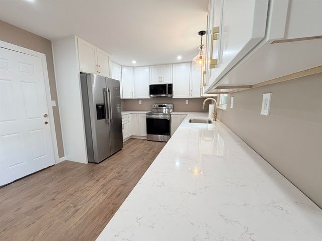 78 Nickel Plate Drive, Huntington, WV 25705