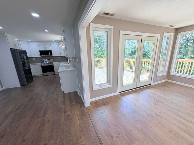 78 Nickel Plate Drive, Huntington, WV 25705