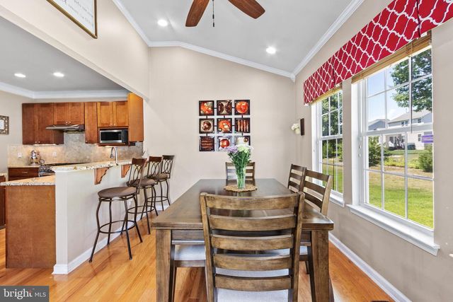 17 REMBRANDT WAY, Mays Landing, NJ 08330