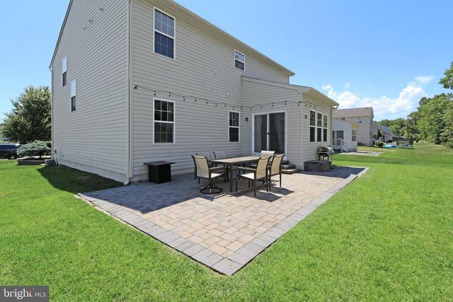 17 REMBRANDT WAY, Mays Landing, NJ 08330