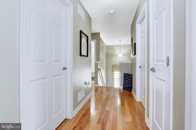 17 REMBRANDT WAY, Mays Landing, NJ 08330