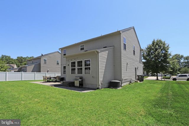 17 REMBRANDT WAY, Mays Landing, NJ 08330