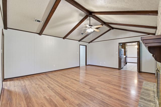 1500 Austin Ave, College Station, TX 77845