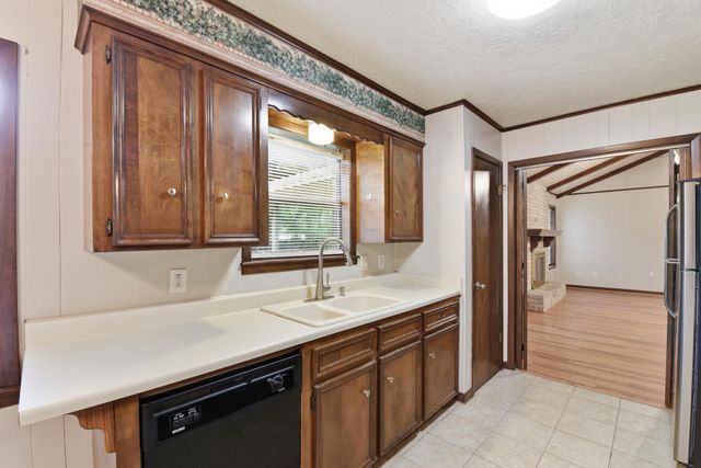 1500 Austin Ave, College Station, TX 77845