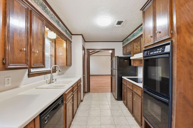 1500 Austin Ave, College Station, TX 77845