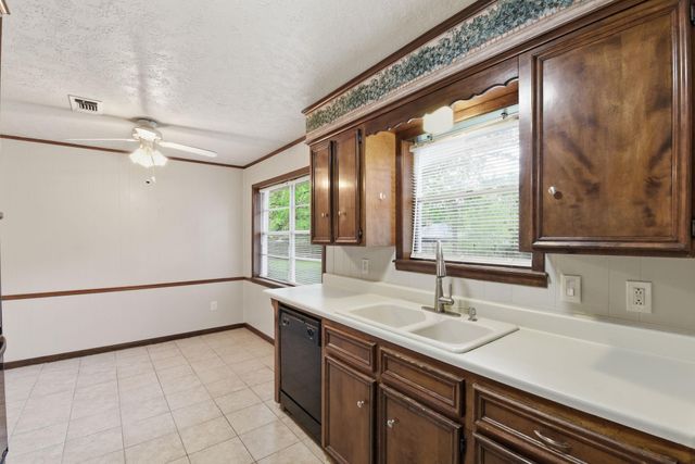 1500 Austin Ave, College Station, TX 77845