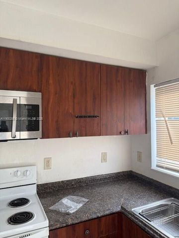 8430 NW 2 8430, Miami, FL 33150