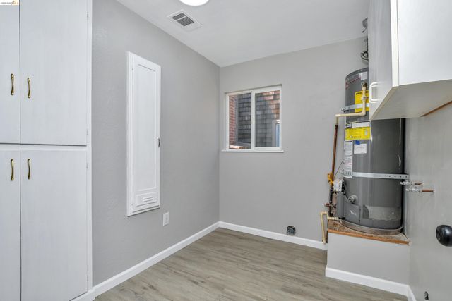 120 Hillcrest Ave, Pittsburg, CA 94565