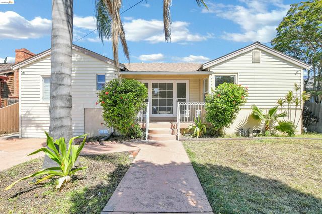 120 Hillcrest Ave, Pittsburg, CA 94565