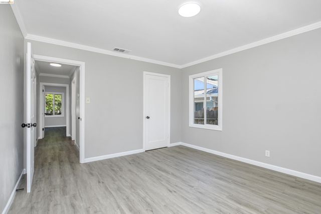 120 Hillcrest Ave, Pittsburg, CA 94565