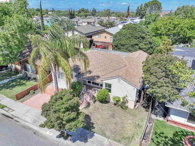 120 Hillcrest Ave, Pittsburg, CA 94565
