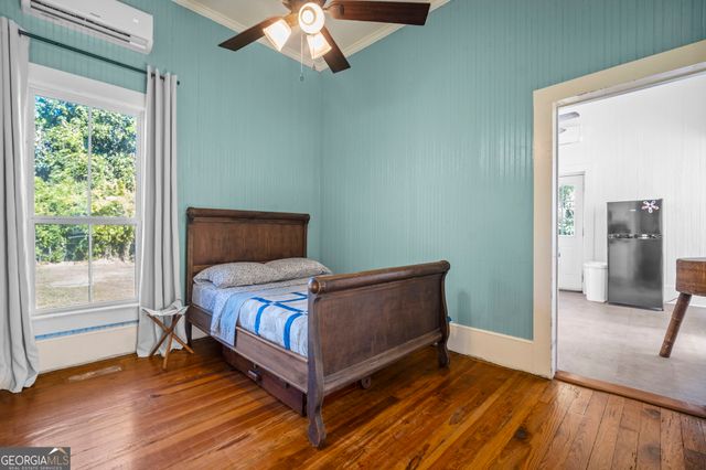 295 S Lewis Street, Metter, GA 30439